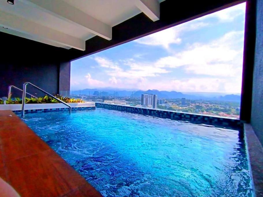 The Horizon 2br L8 By Grab A Apartment *